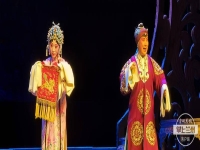 秦腔鎖麟囊全本(秦腔鎖麟囊全本唱詞)