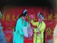 京劇自幼兒蒙嫂娘訓教(京劇自幼兒蒙嫂娘訓教撫養)