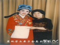 越劇演員裘歡歡簡介(越劇演員裘歡歡簡介資料)