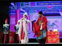 豫劇七品芝麻官金不換(豫劇七品芝麻官金不換鑼鼓喧天)
