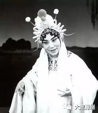 【經典劇目】 豫劇《白蛇傳》斷橋一折 大師常香玉主演