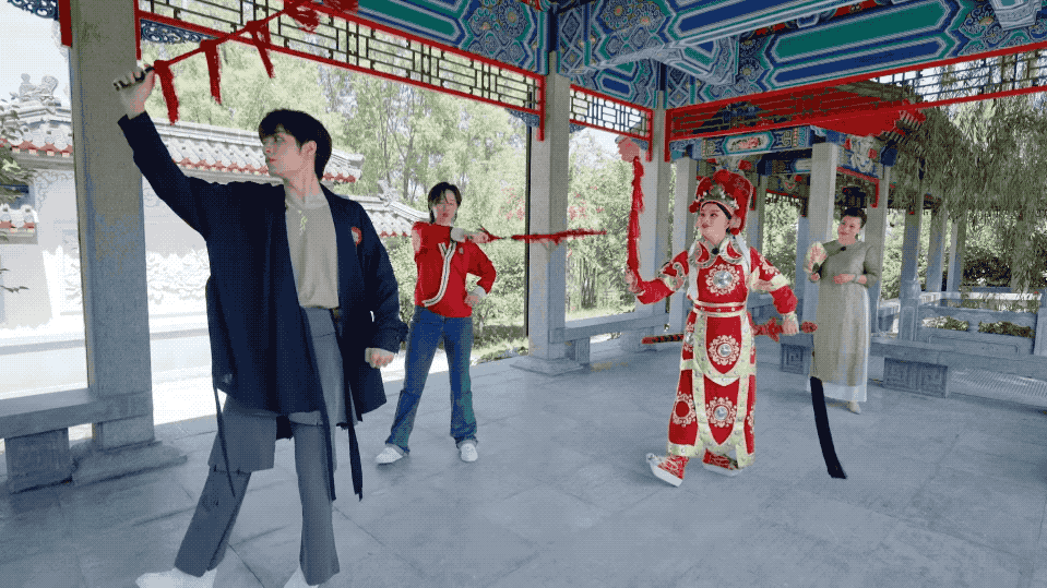 豫劇花木蘭羞答答原唱_豫劇花木蘭羞答答詞_豫劇木蘭唱花羞答答原唱是誰(shuí)