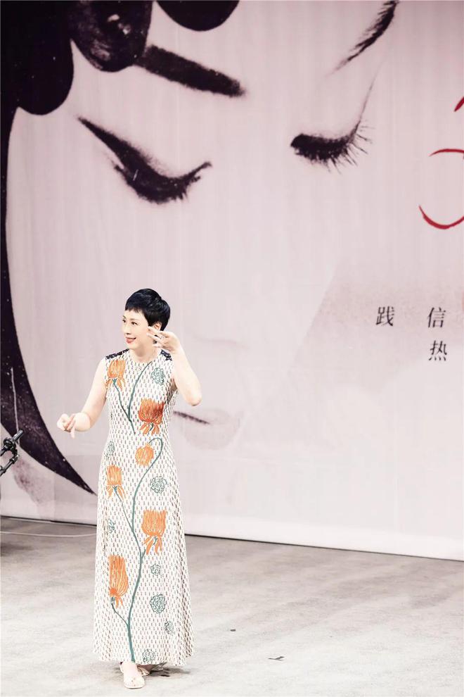史依弘京劇名段欣賞貴妃醉酒_史依弘京劇名段欣賞貴妃醉酒_史依弘京劇名段欣賞貴妃醉酒