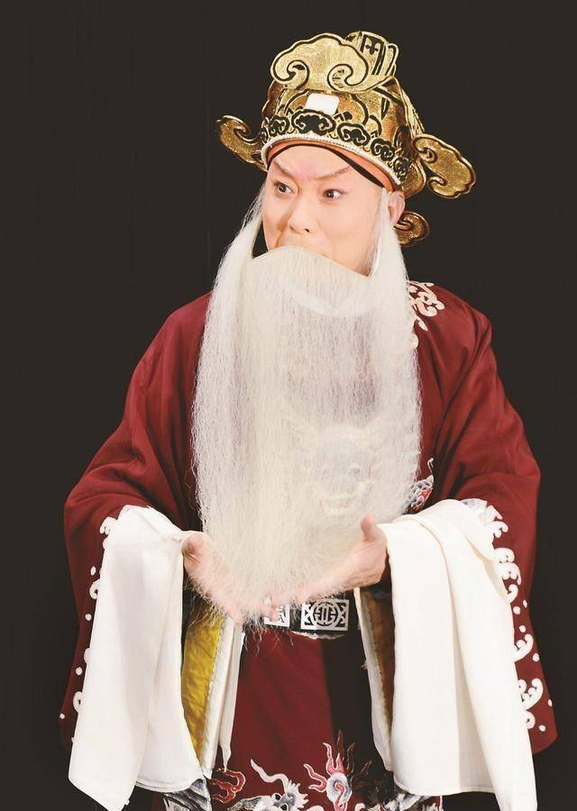 中國京劇名角_我國著名京劇演員_京劇演員排行