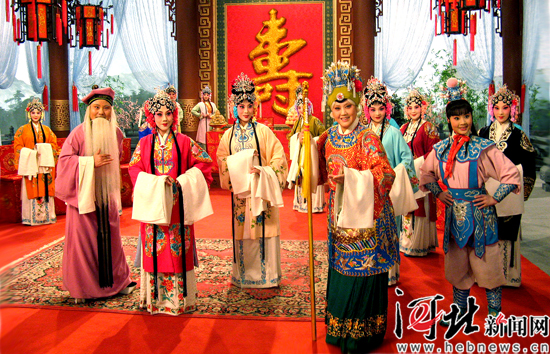 豫劇表演藝術(shù)家馬金鳳簡歷_豫劇表演藝術(shù)家牛得草_豫劇表演藝術(shù)家