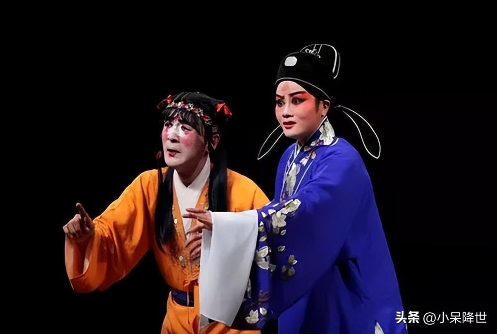 簡述中國戲曲發(fā)展歷程_簡述中國戲曲的發(fā)展過程_戲曲簡述過程發(fā)展中國特色