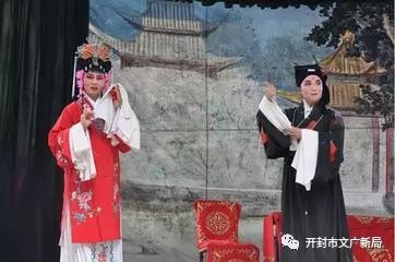 豫劇區(qū)別曲劇和戲曲劇_曲劇和豫劇的區(qū)別_豫劇與曲劇