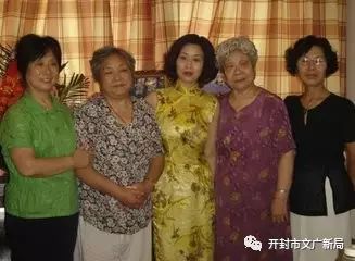 豫劇區(qū)別曲劇和戲曲劇_豫劇與曲劇_曲劇和豫劇的區(qū)別