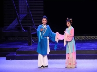 黃梅戲演員謝軍演唱的黃梅戲(黃梅戲演員謝軍演唱的黃梅戲實難舍)