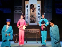 賣油郎黃梅戲原唱潘啟才(賣油郎獨占花魁黃梅戲原唱)
