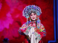 100位京劇名家演唱會(100位京劇名家演唱會全部視頻)