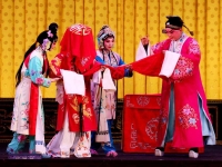 京劇鎖麟囊的(京劇鎖麟囊的一個(gè)唱段)