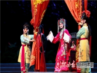 京劇與秦腔的關(guān)系(京劇與秦腔的關(guān)系圖)