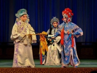 京劇二進宮自那日張派(京劇二進宮自那日張派伴奏)