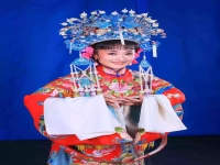 黃梅戲是流行于湖北黃梅的地方戲曲(黃梅戲是流行于湖北黃梅的地方戲曲嗎)