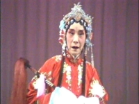 京劇陳三兩李世濟(jì)(李世濟(jì)陳三兩在大堂把話云)