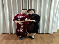 越劇多人表演唱(越劇多人表演唱詞大全)