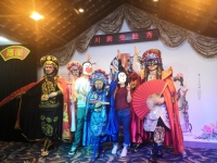 川劇變臉日本表演視頻(川劇變臉日本表演視頻大全)