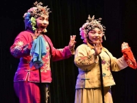 黃梅戲姐妹易嫁(黃梅戲姐妹易嫁選段素梅不該把爹爹怨)