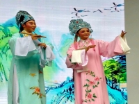 越劇梁祝十八相送唱詞(越劇梁祝十八相送唱詞完整版)