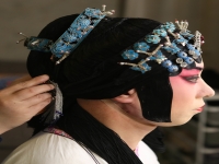 京劇的妝容特點(京劇的妝容是什么樣的)