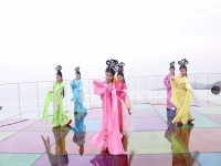 黃梅戲天女散花視頻(黃梅戲天女散花是哪一部戲)